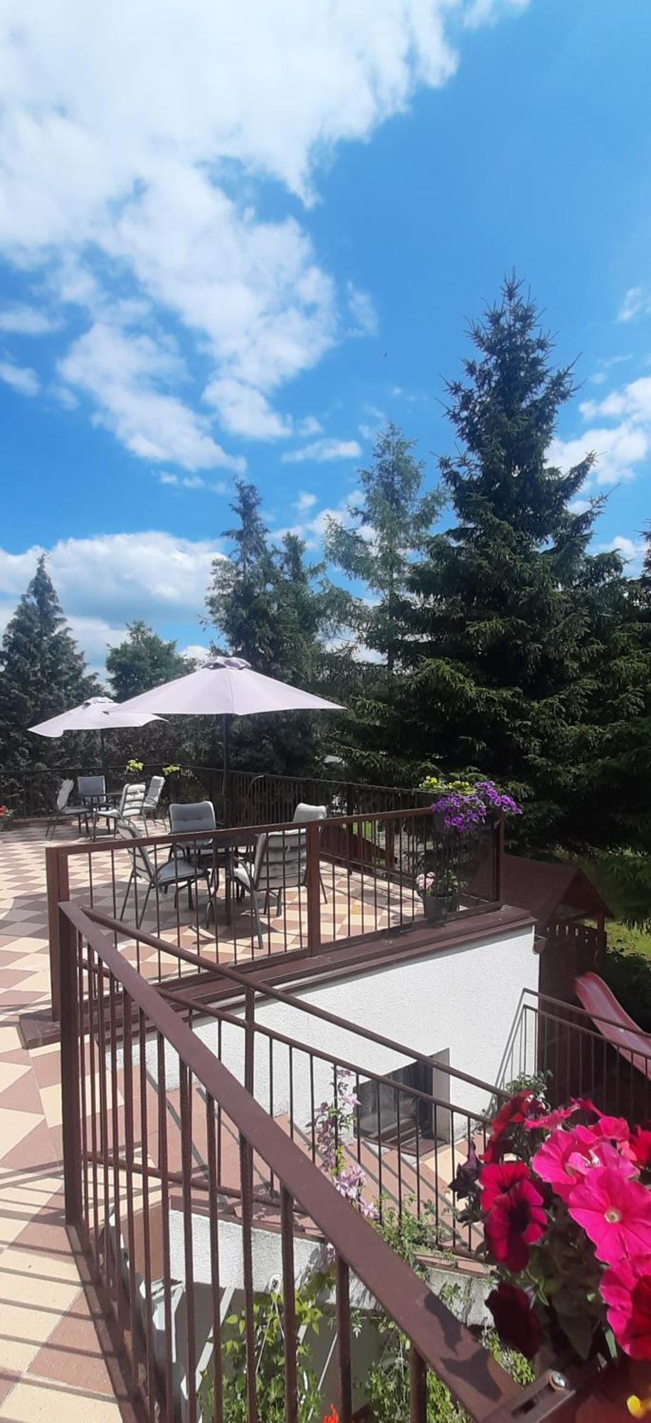 Dom Wczasowy Lodzianka Hotel Mrzeżyno Exterior foto
