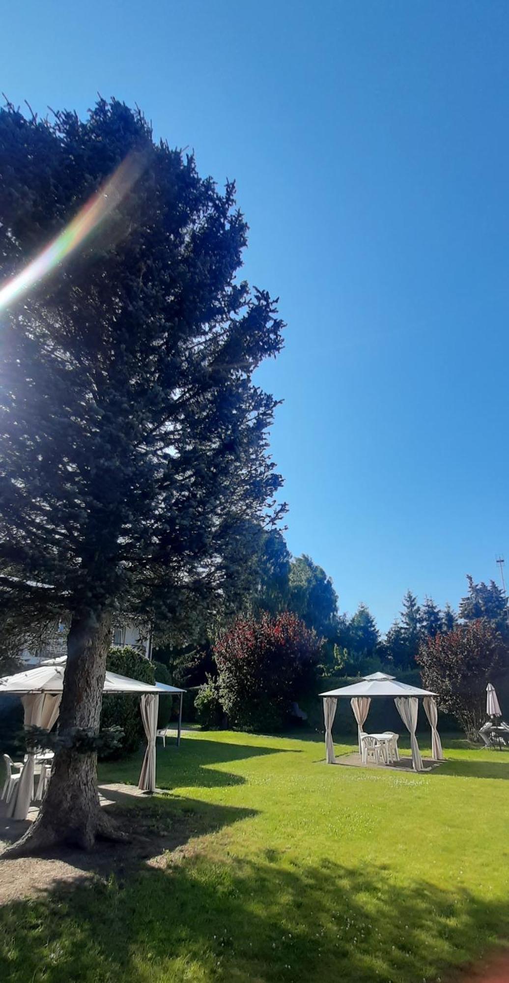 Dom Wczasowy Lodzianka Hotel Mrzeżyno Exterior foto